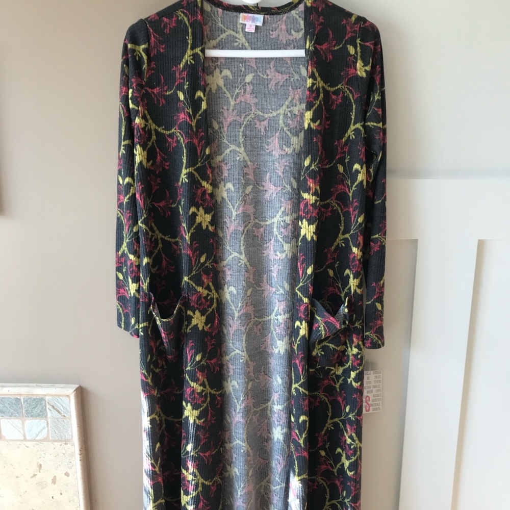 LuLaRoe Small Floral Sarah